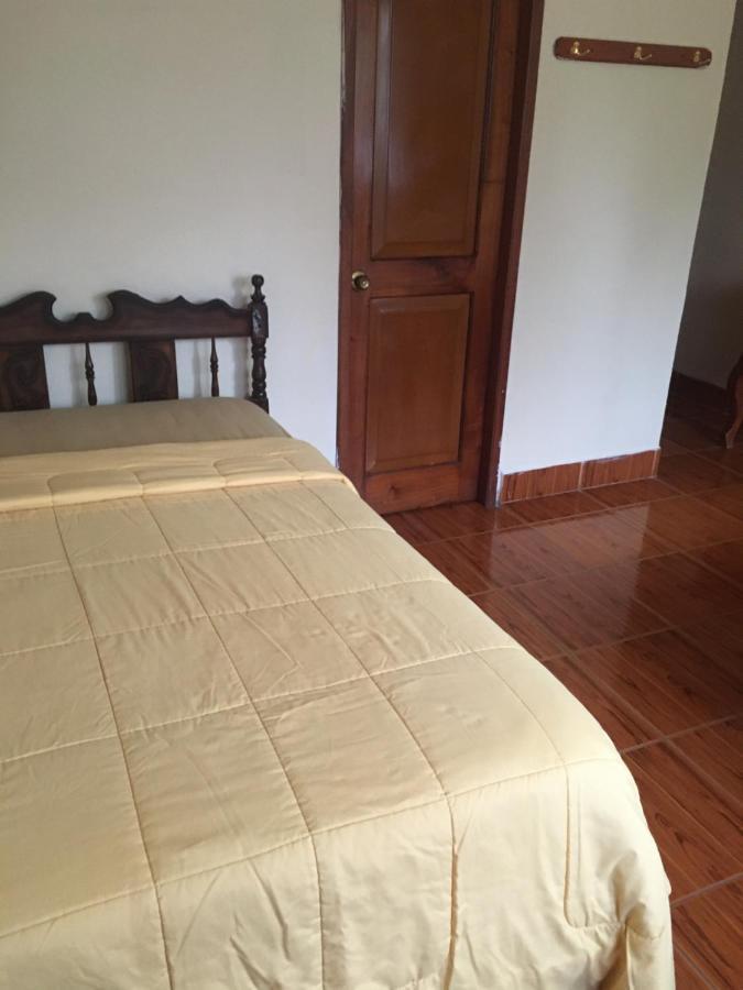 Hostal Nathaly Puerto Baquerizo Moreno Ngoại thất bức ảnh