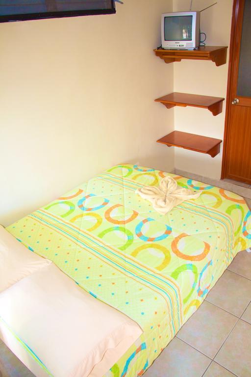 Hostal Nathaly Puerto Baquerizo Moreno Phòng bức ảnh