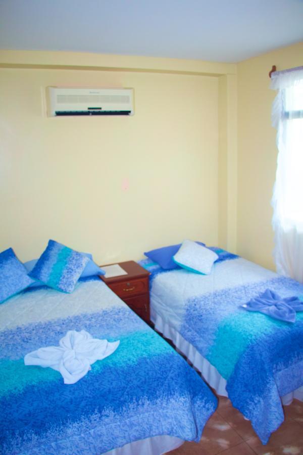 Hostal Nathaly Puerto Baquerizo Moreno Ngoại thất bức ảnh