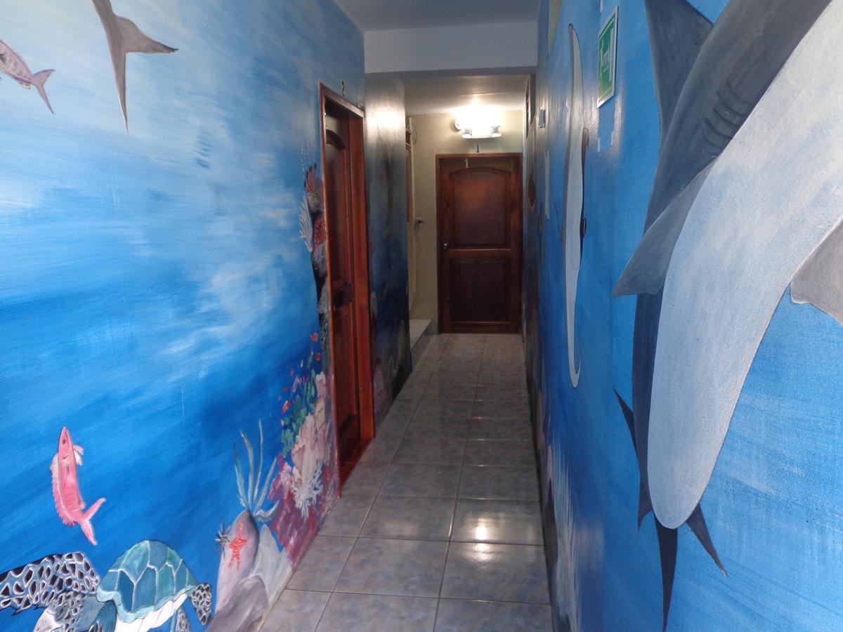 Hostal Nathaly Puerto Baquerizo Moreno Ngoại thất bức ảnh