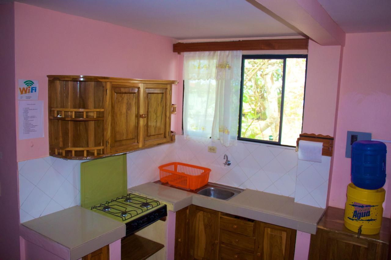 Hostal Nathaly Puerto Baquerizo Moreno Ngoại thất bức ảnh